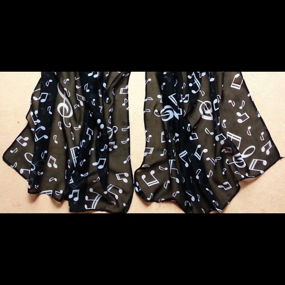 NEW Music Notes Black Spring/Summer Scarf Shawl - Picture 2 of 2